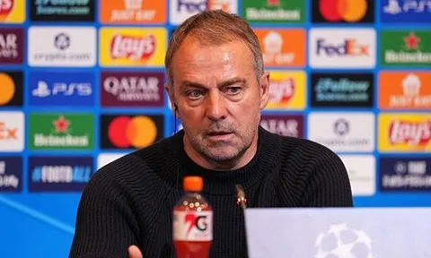 Hansi Flick không hiểu VAR làm gì sau thất bại trước Atletico