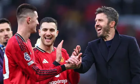 MU chỉ cách vé Champions League 5 chiến thắng