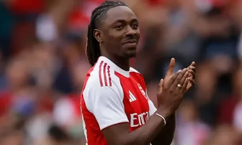 Arsenal đón cú hích, Eze trở lại trước thềm chặng nước rút