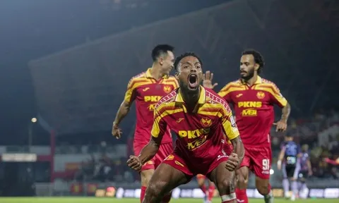 CLB muốn mua Hoàng Hên có đến 3 sao dự World Cup
