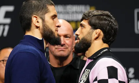 Arman Tsarukyan: Makhachev sẽ giải nghệ sau 2 trận nữa, tôi sẽ là bộ mặt mới của UFC