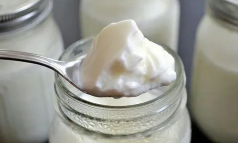 2 khung giờ cực tốt ăn sữa chua giúp giảm cân, siết eo cấp tốc