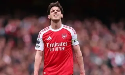 Arsenal và cuộc chiến với 'bóng ma' của chính mình