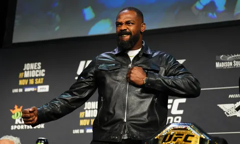 Jon Jones lại 'lật kèo' giải nghệ: 'Tôi cảm thấy thể chất rất tốt'