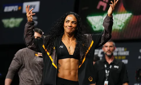 Viviane Araujo tuyên chiến trước thềm ra mắt PFL: Đối thủ hở sườn là 'xong đời'
