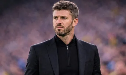 Martinez tái xuất, De Ligt lỡ hẹn đấu Leeds