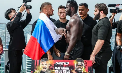 Reug Reug vs. Anatoly Malykhin 2: Trận tái đấu kim cương cho ngôi vương hạng nặng ONE được ấn định