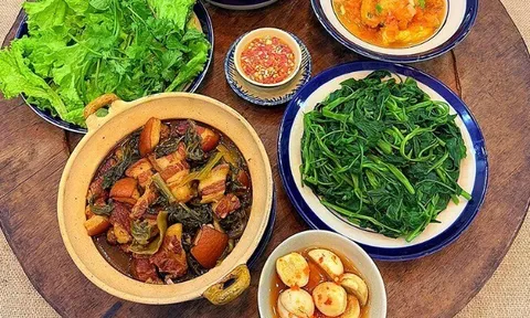 Tuyển tập 14 mâm cơm hè nhìn chỉ muốn ăn ngay bất chấp thời tiết oi nóng