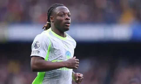 Đè bẹp Chelsea, Jeremy Doku thách thức Arsenal đua vô địch