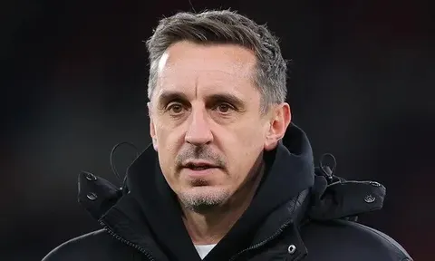Gary Neville chi đậm thâu tóm kênh YouTube The United Stand