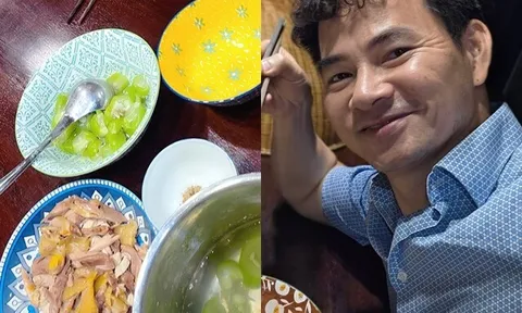 Sao Việt 24h: NSND Xuân Bắc gây chú ý với bữa khuya "ăn thẳng từ nồi", thường xuyên khoe những mâm cơm đêm mộc mạc