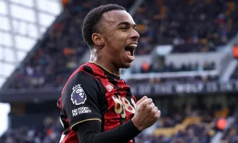 Man Utd nhắm HLV Iraola cùng 3 trụ cột Bournemouth