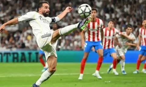 Dani Carvajal sẵn sàng là quân bài tẩy của Real trước Bayern