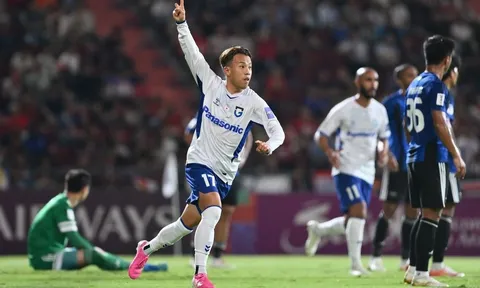 Hủy diệt Bangkok 3-0, Gamba Osaka ngược dòng đi tiếp