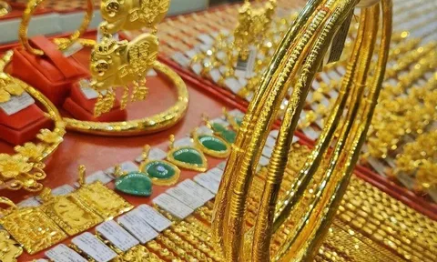Giá vàng hôm nay 15/4/2026: Vàng trong nước lập đỉnh 173 triệu đồng/lượng, xu hướng tăng mạnh tiếp diễn