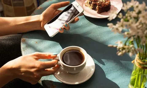 3 người không được uống cà phê rước thêm bệnh