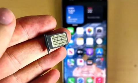 Hết ngày 15/4: Những thuê bao di động nào sẽ bị khóa SIM?