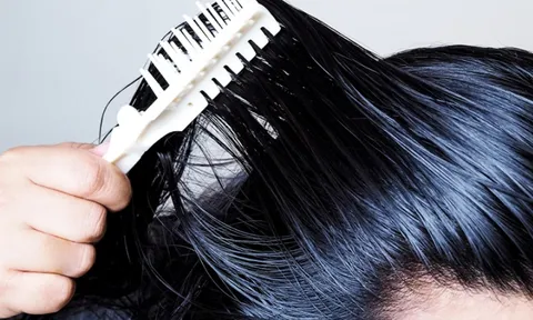 Những bí quyết dưới đây sẽ giúp mái tóc duy trì sự sạch khỏe, khô ráo ngay cả trong những ngày hè nóng bức.