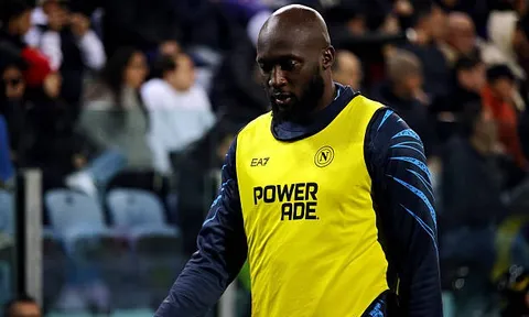 Từ đỉnh cao Serie A, Lukaku chìm sâu vào bi kịch