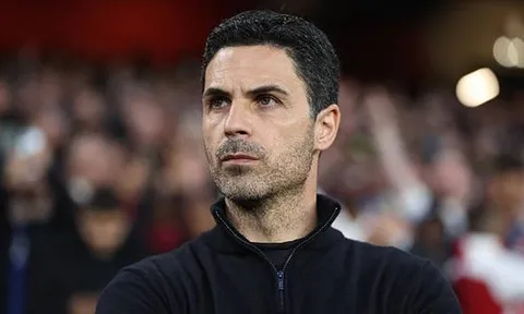 Arteta giải thích lý do thay Gyokeres sớm