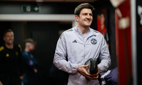 Jason Cundy tin Chelsea cần một thủ lĩnh như Harry Maguire