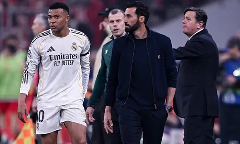 ''Bóng ma'' trắng tay đang đe dọa tương lai Arbeloa tại Real
