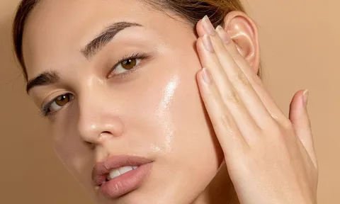 3 điều cần điều chỉnh để giữ da luôn ổn định khi da đổ nhiều dầu trời nắng nóng