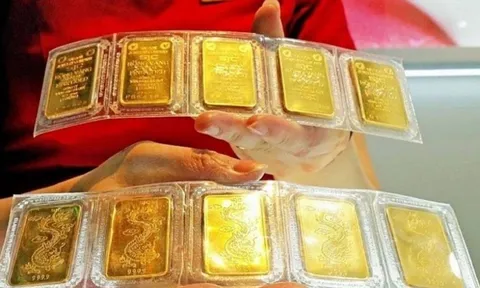 Giá vàng hôm nay 16/4: Đảo chiều giảm mạnh sau chuỗi tăng nóng, nhà đầu tư “quay xe” bất ngờ