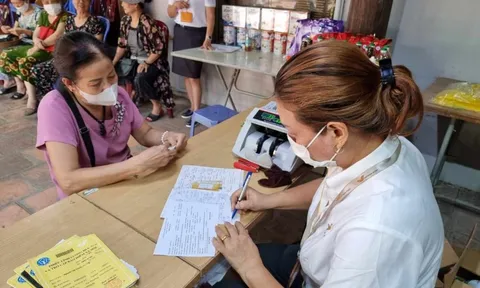 Người lao động được hưởng bao nhiêu tiền lương hưu khi đóng BHXH 20 năm?