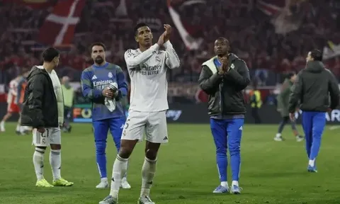 Real Madrid trả giá vì sự lạc lối của dàn sao hàng đầu