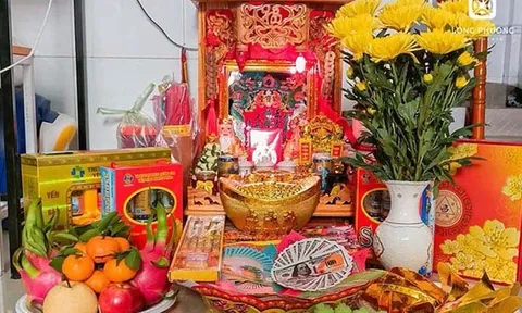 4 loài hoa đặt lên bàn thờ may mắn: Tiền vào như nước