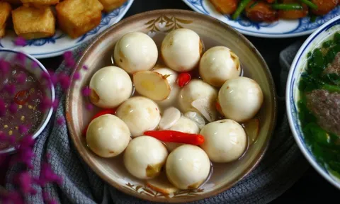 5 người tuyệt đối không ăn cà muối