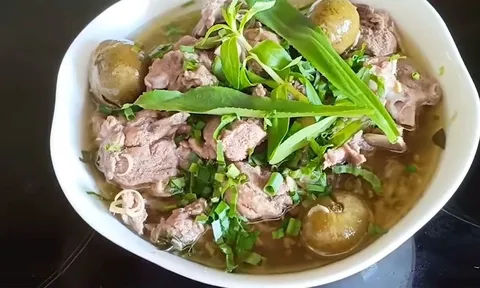 Cách nấu vịt om sấu ngon tại nhà