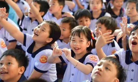 Mức sinh báo động, TP.HCM thưởng tiền khuyến khích sinh đủ 2 con