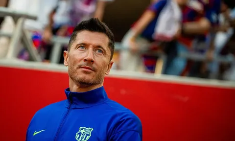Khi kỷ luật thép của Lewandowski trở thành một thứ xa xỉ phẩm