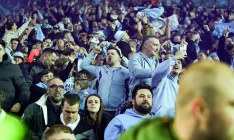 Lampard giúp Coventry thăng hạng NHA, bỏ túi 100 triệu bảng