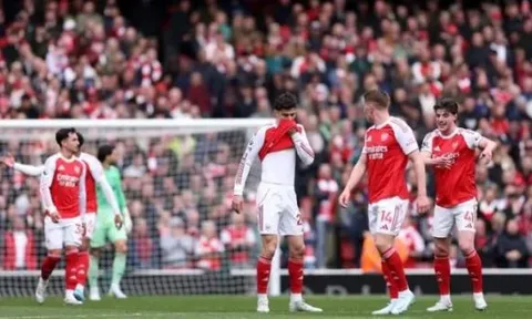 Cơ hội vô địch của Man City tăng vọt trước ngày đại chiến Arsenal