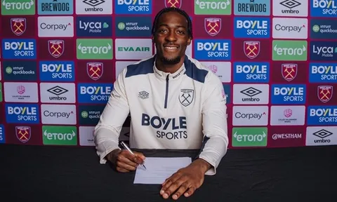 Disasi sẵn sàng gắn bó với West Ham nếu đội bóng trụ hạng