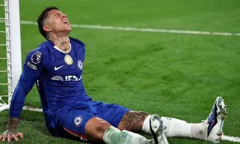Estevao và Enzo chấn thương khiến Chelsea thêm khốn đốn