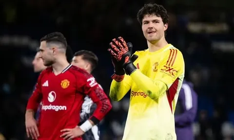 Lammens khen ngợi hai trung vệ đóng thế của Man Utd trước Chelsea