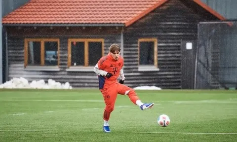 Lennart Karl trở lại sân tập, thắp hy vọng dự World Cup