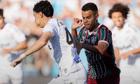 Fluminense lội ngược dòng đánh bại Santos của Neymar