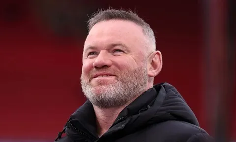 Wayne Rooney chê fan Arsenal thiếu kiên nhẫn hơn cổ động viên MU