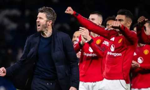Ryan Giggs hết lời ca ngợi "phép màu" Michael Carrick tại MU