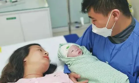 TPHCM thưởng 5 triệu đồng/người cho phụ nữ sinh đủ 2 con: Hơn 1.300 trường hợp được hưởng chính sách hỗ trợ mới