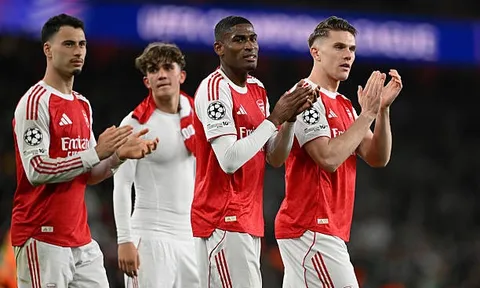 Truyền thông Tây Ban Nha vạch trần sự rệu rã của Arsenal