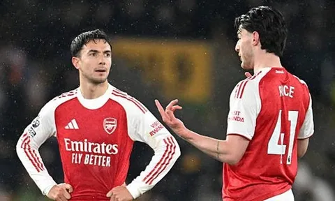 Nghịch lý hàng tiền vệ đang kìm hãm tham vọng của Arsenal