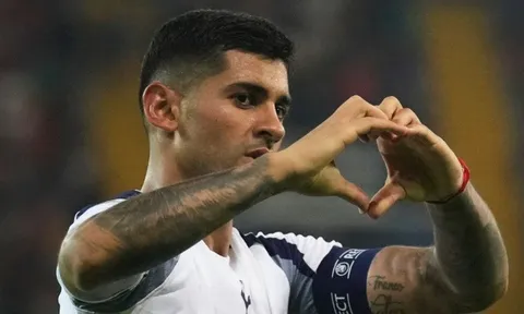 Tottenham bên bờ vực xuống hạng, Romero đang ở đâu?