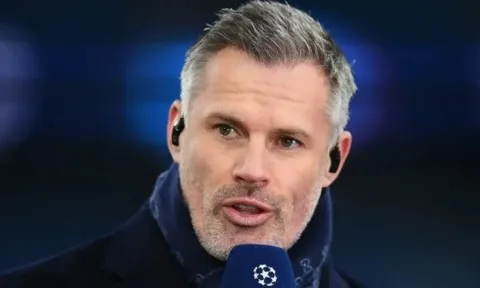 Carragher chỉ tên 3 vị trí Liverpool cần thay thế gấp