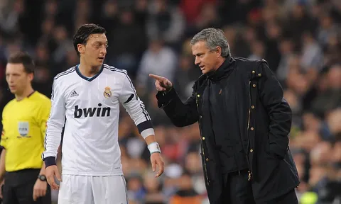 Jose Mourinho và những viên ngọc thô được đánh thức từ bóng tối